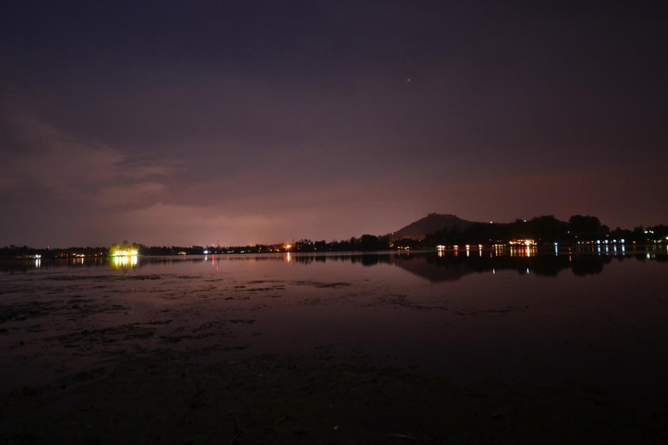 Houseboat Lily Of Nageen Srīnagar Esterno foto